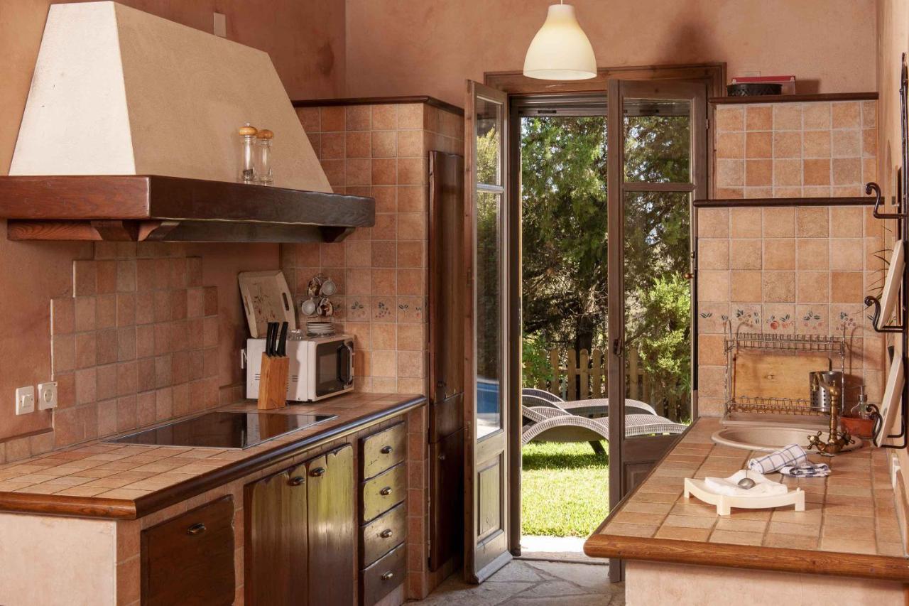Mounty Island Villas Avra-Calma Lazaráta Dış mekan fotoğraf