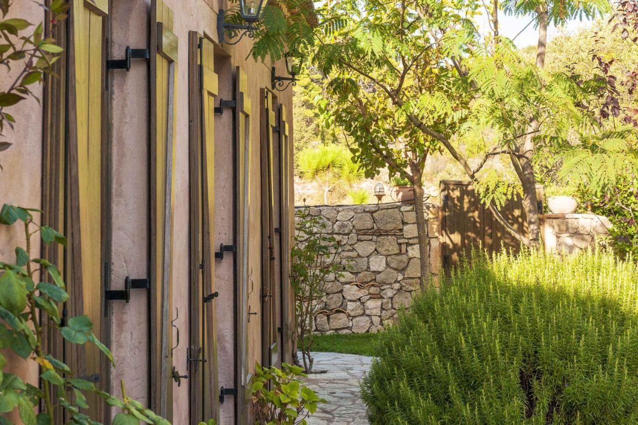 Mounty Island Villas Avra-Calma Lazaráta Dış mekan fotoğraf